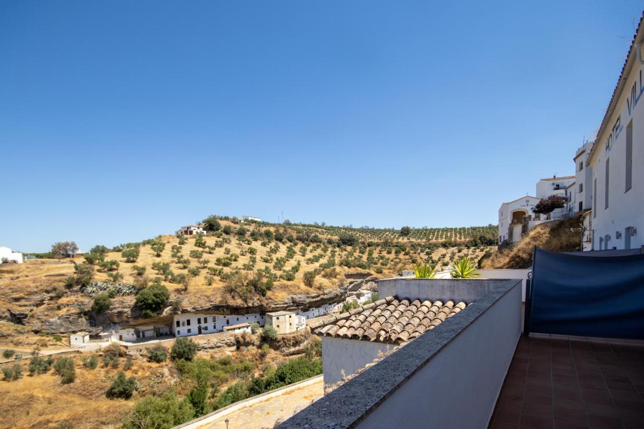 Hotel Villa De Setenil Setenil De Las Bodegas ภายนอก รูปภาพ